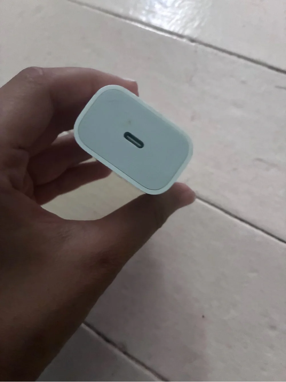 Apple 20W USB-C Power Adapter